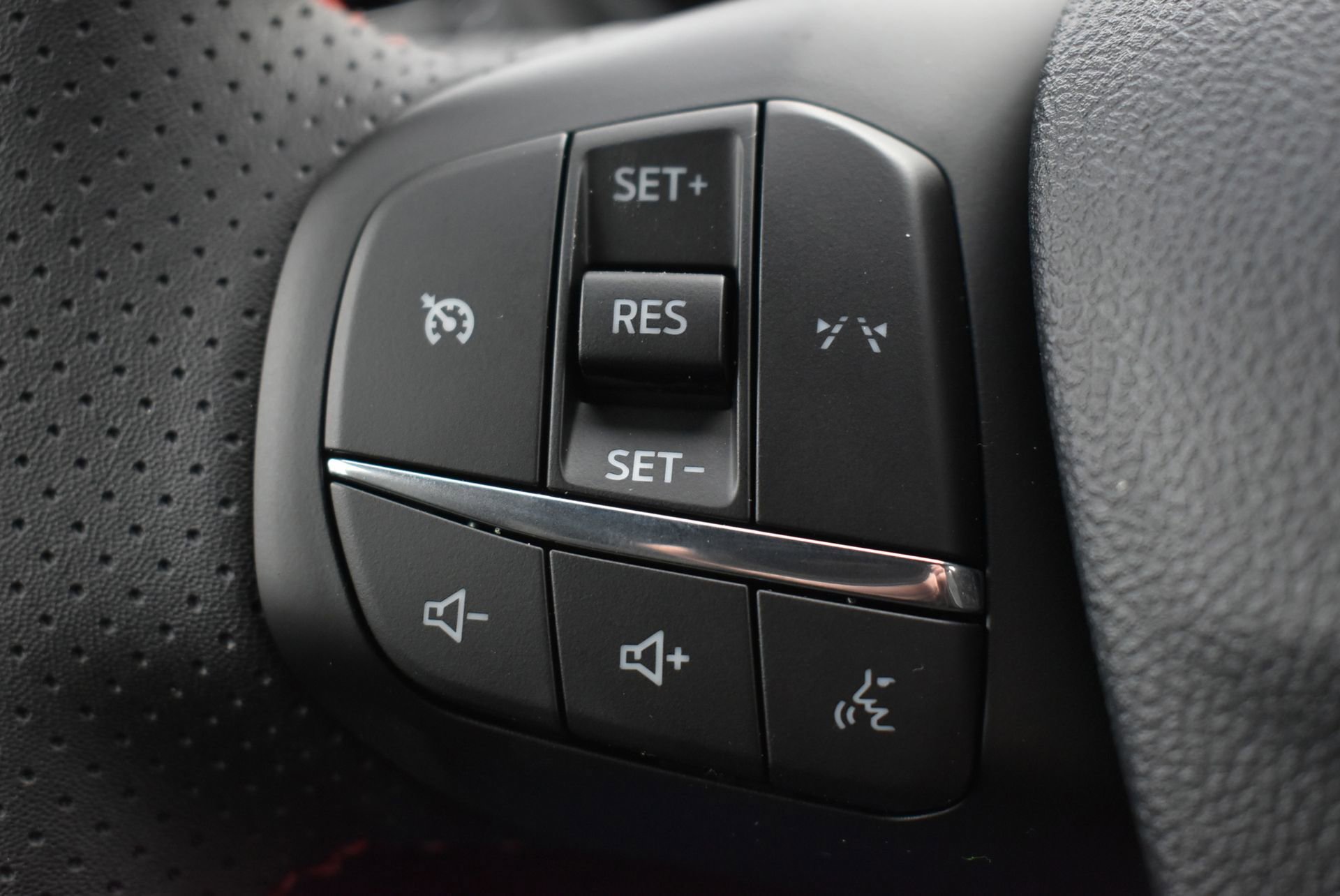 New 2026 Ford Escape ST-Line Select w/ Tech Pack #1 image 20