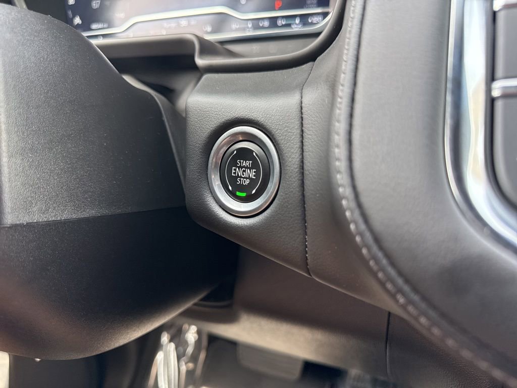 Used 2022 Chevrolet Tahoe Z71 w/ Luxury Package image 26