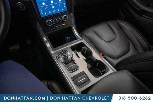 Used 2022 Ford Edge Titanium image 14