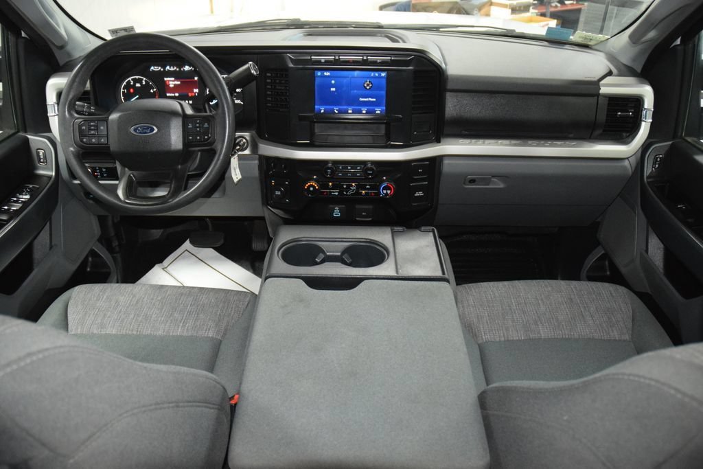 Used 2024 Ford F550 4x4 Crew Cab Super Duty w/ XLT Value Package image 20