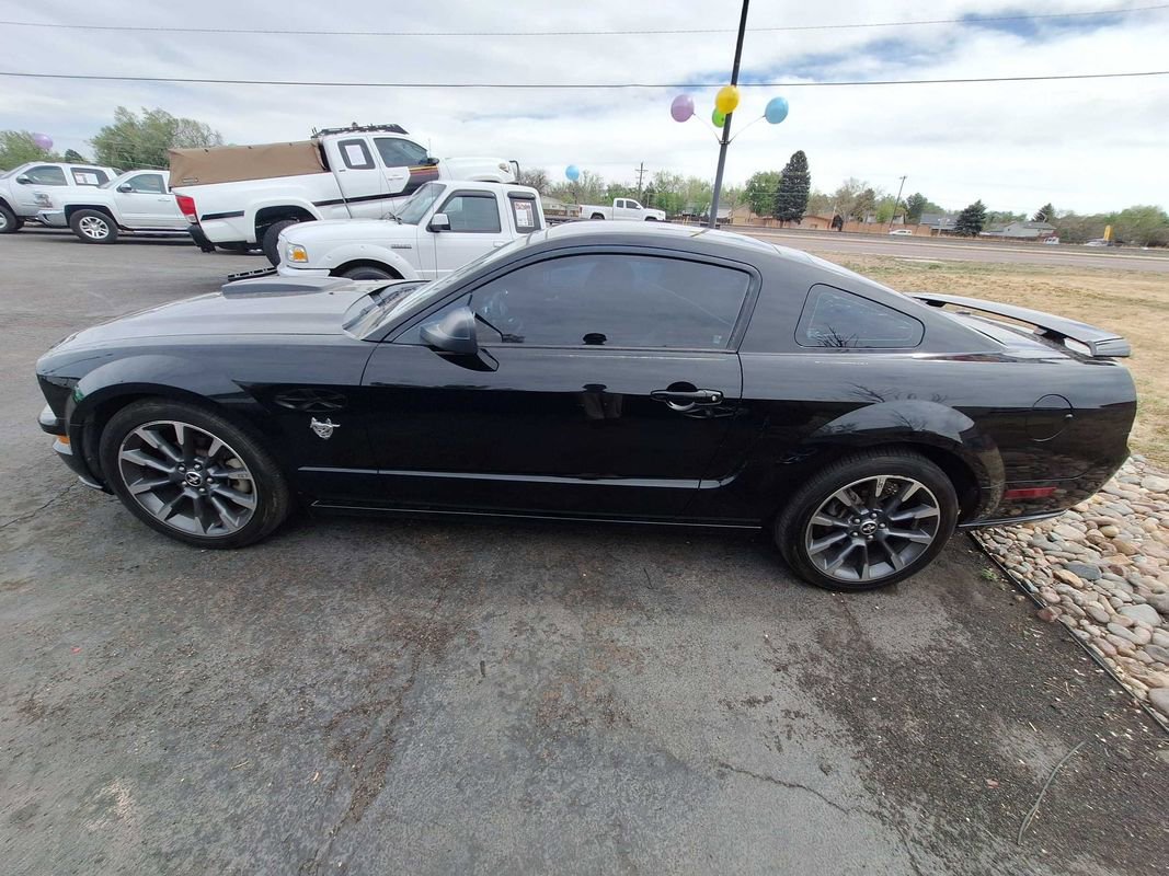 Used 2009 Ford Mustang GT Premium RWD image 5