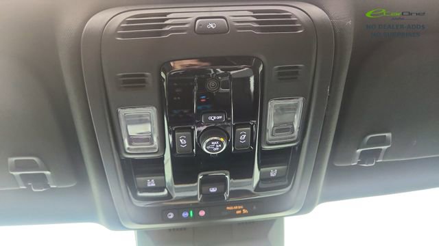 Used 2025 Cadillac Escalade Sport w/ Touring Package AWD/4WD image 64