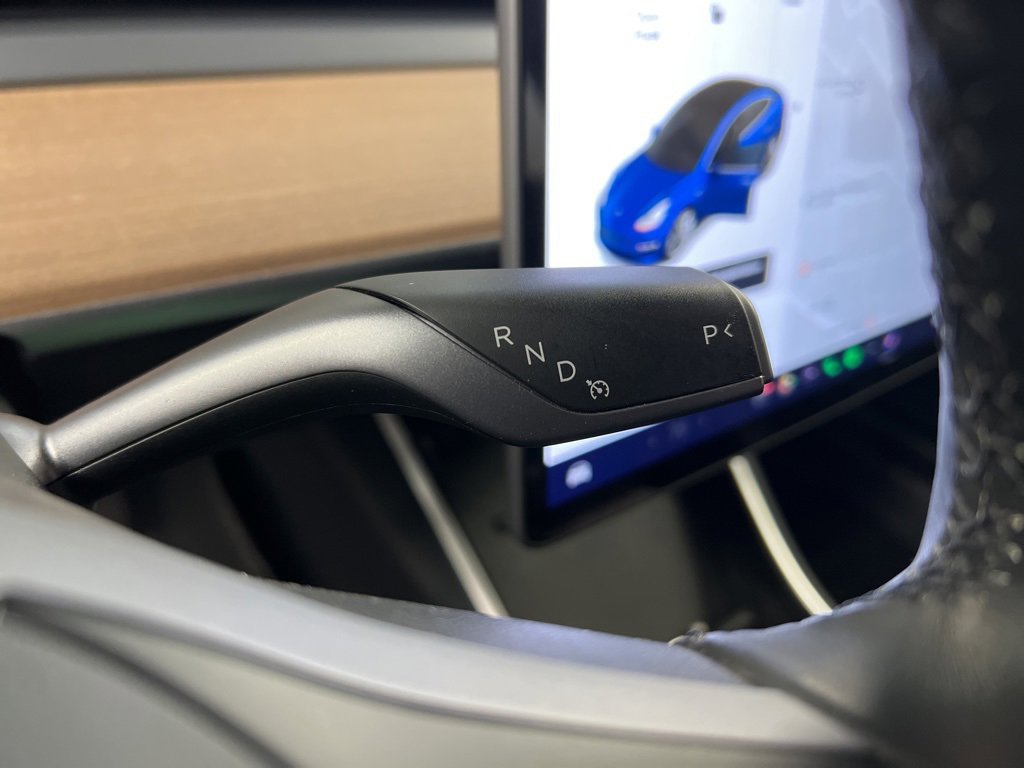 Used 2018 Tesla Model 3 Long Range image 19