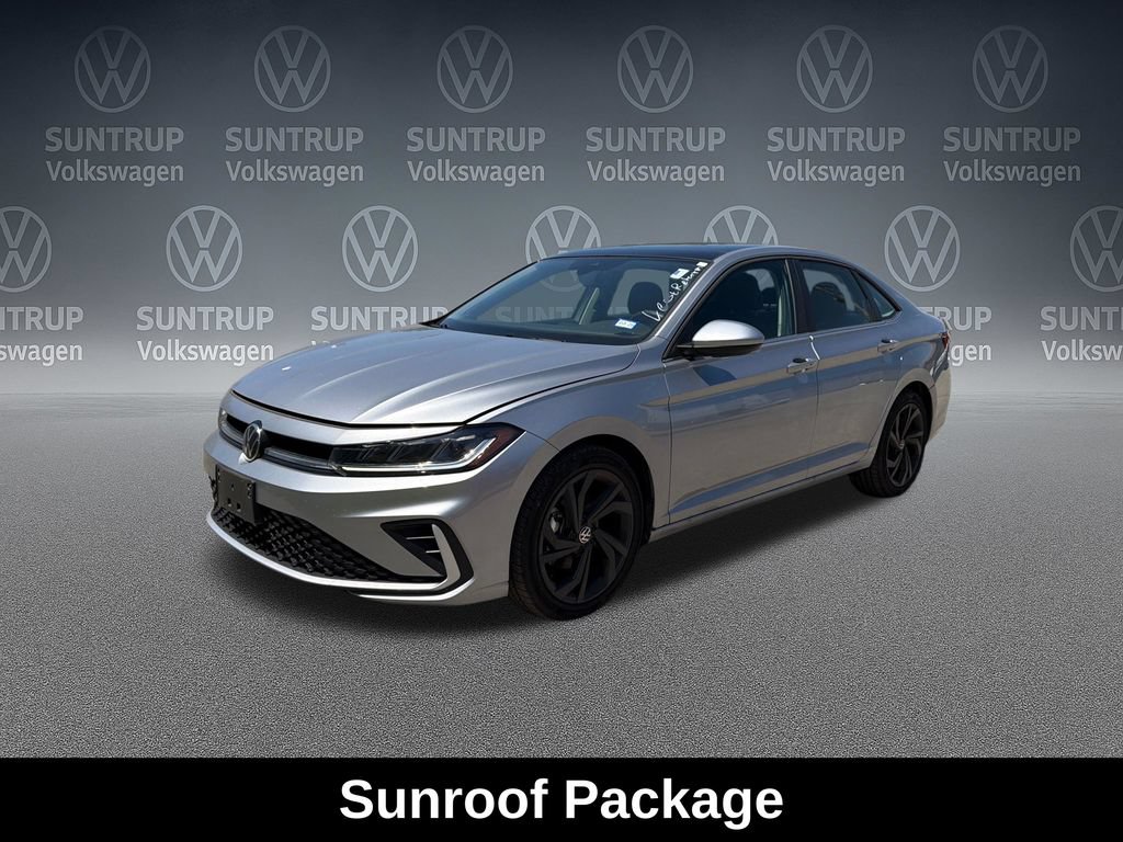 Used 2025 Volkswagen Jetta SE w/ Sunroof Package FWD image 9