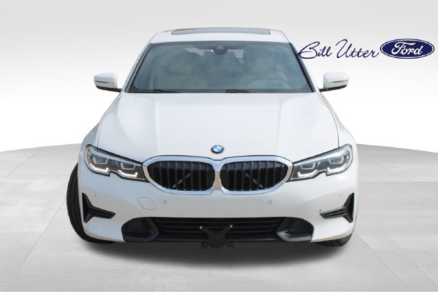 Used 2021 BMW 330i Sedan w/ Premium Package RWD image 2