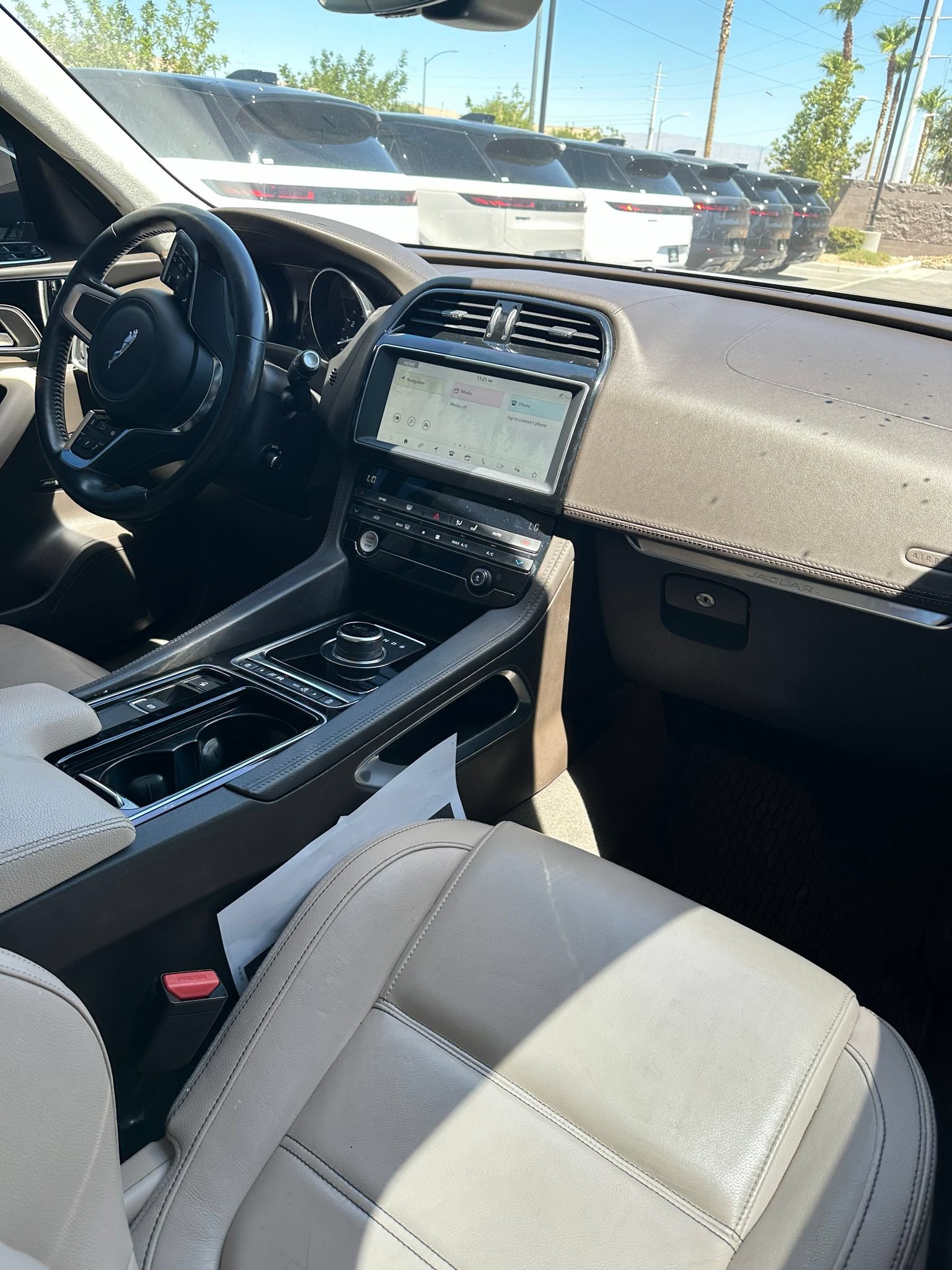 Used 2019 Jaguar F-PACE Prestige AWD/4WD image 14