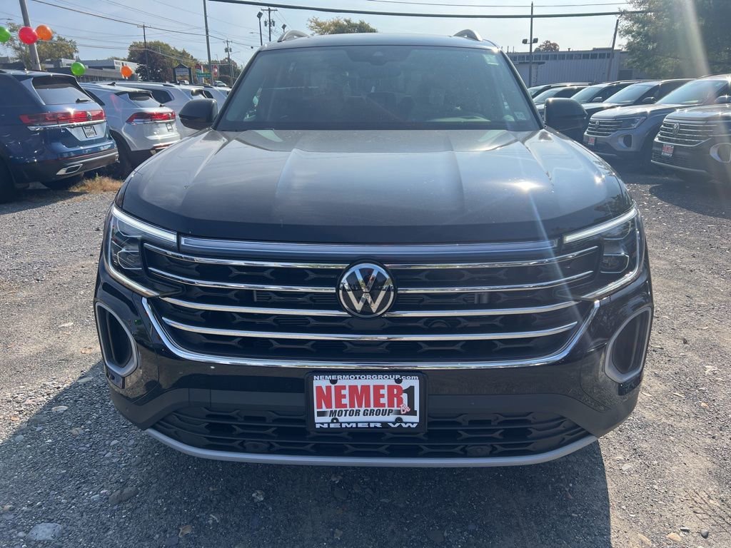 New 2026 Volkswagen Atlas SE image 2