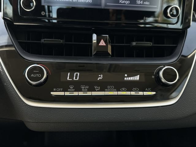 Used 2021 Toyota Corolla LE FWD image 26