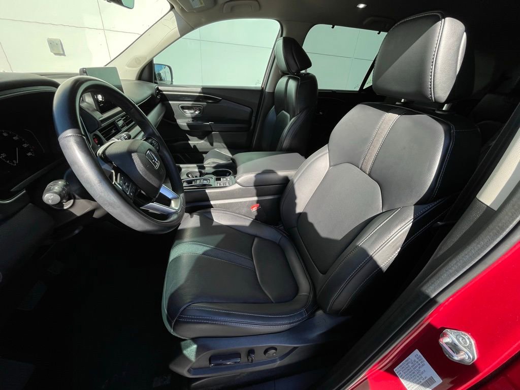 Certified 2025 Honda Pilot EX-L image 28