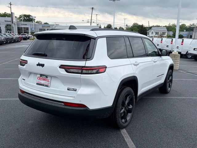 New 2026 Jeep Grand Cherokee L Limited w/ Limited Altitude Package AWD/4WD image 8