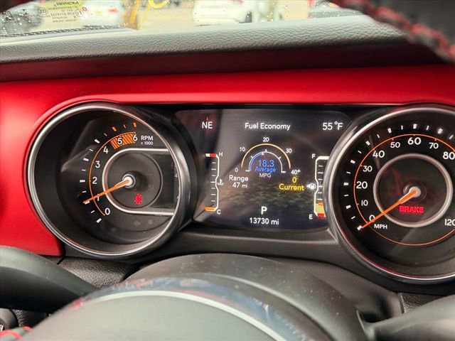 Used 2023 Jeep Wrangler Unlimited Rubicon w/ Cold Weather Group image 19