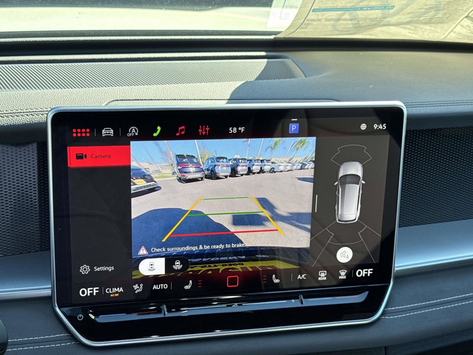 New 2026 Volkswagen Tiguan SE R-Line FWD image 25