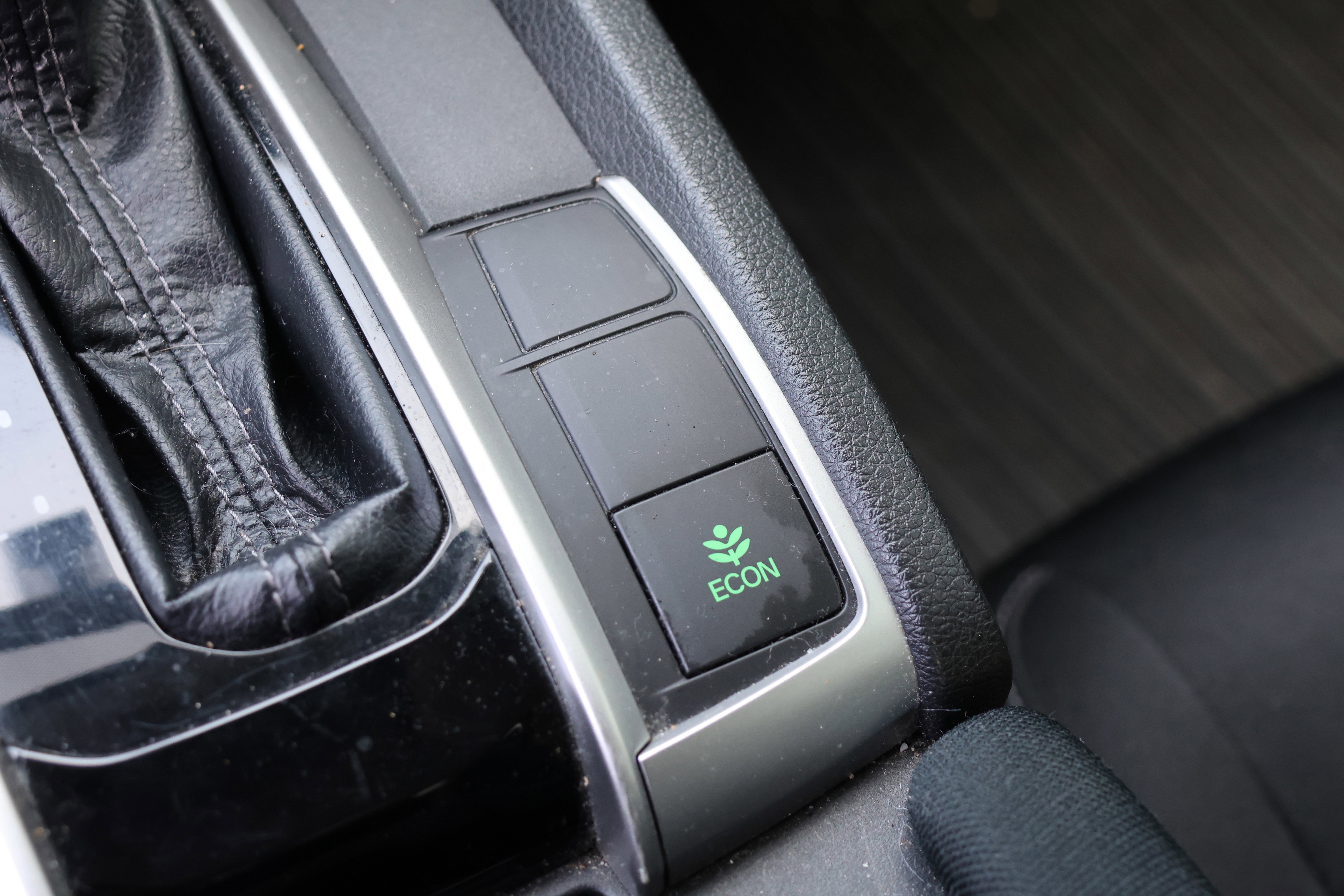 Used 2018 Honda Civic EX image 28