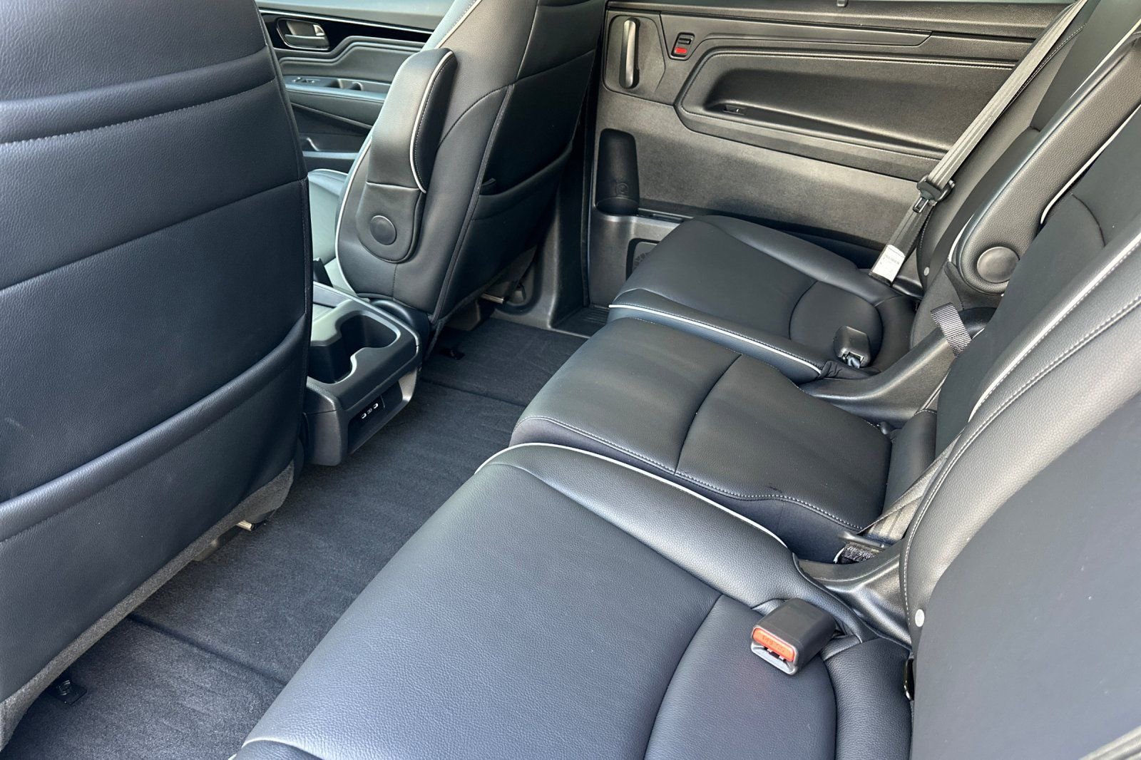 Used 2025 Honda Odyssey Touring image 12