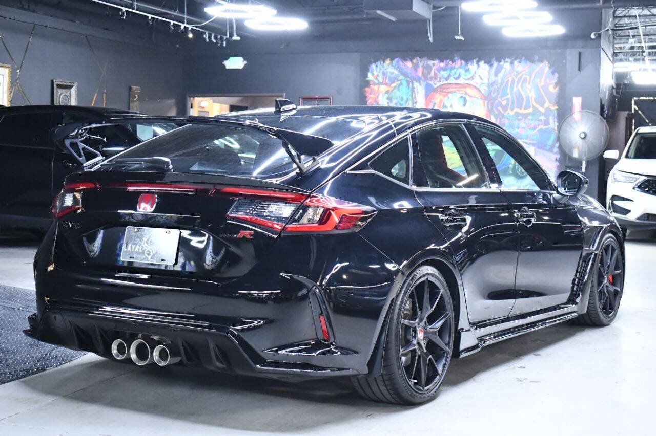Used 2025 Honda Civic Type R image 6