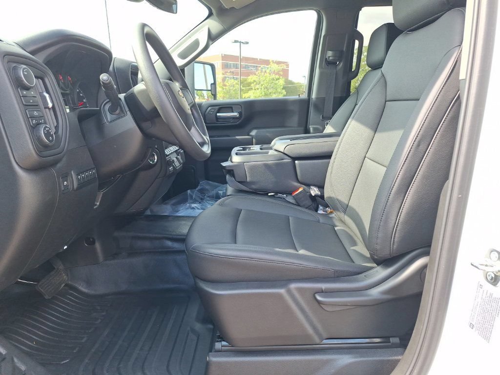 New 2025 Chevrolet Silverado 3500 W/T w/ WT Convenience Package AWD/4WD image 17