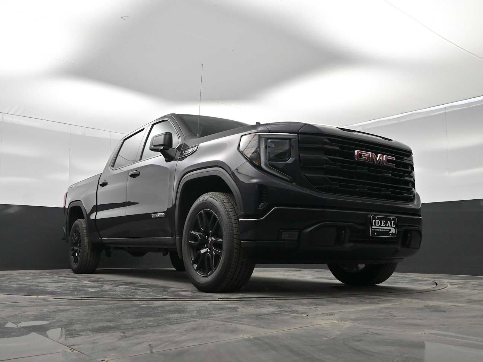 New 2026 GMC Sierra 1500 Elevation image 33