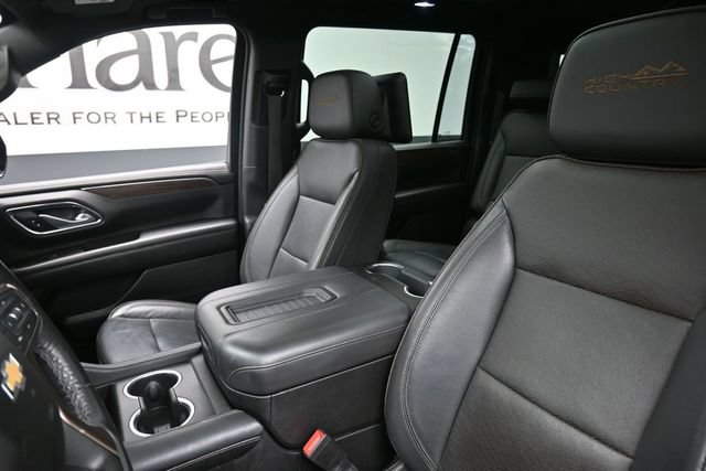 Used 2021 Chevrolet Suburban High Country AWD/4WD image 16