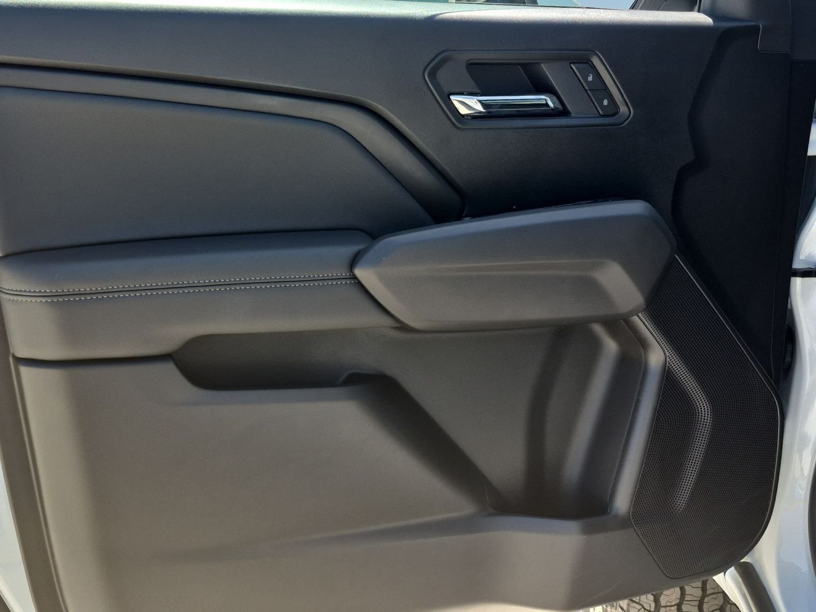 New 2026 GMC Canyon Elevation w/ Convenience Package RWD image 21