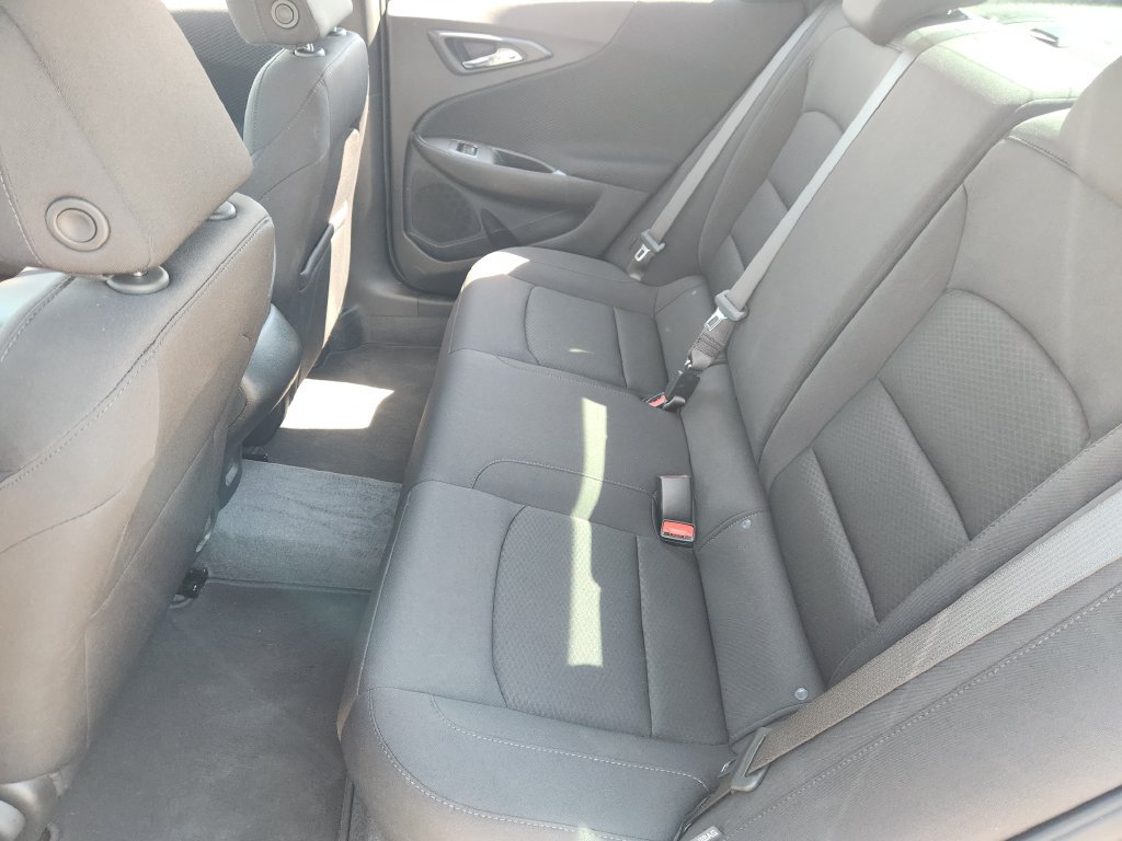 Used 2025 Chevrolet Malibu LS FWD image 19