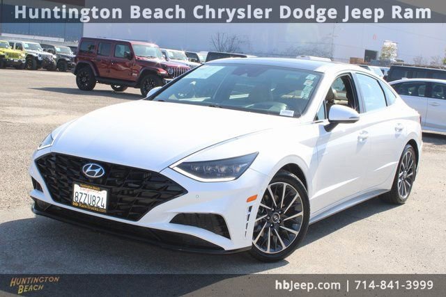 Used 2022 Hyundai Sonata Limited w/ Winter Weather Package image 9