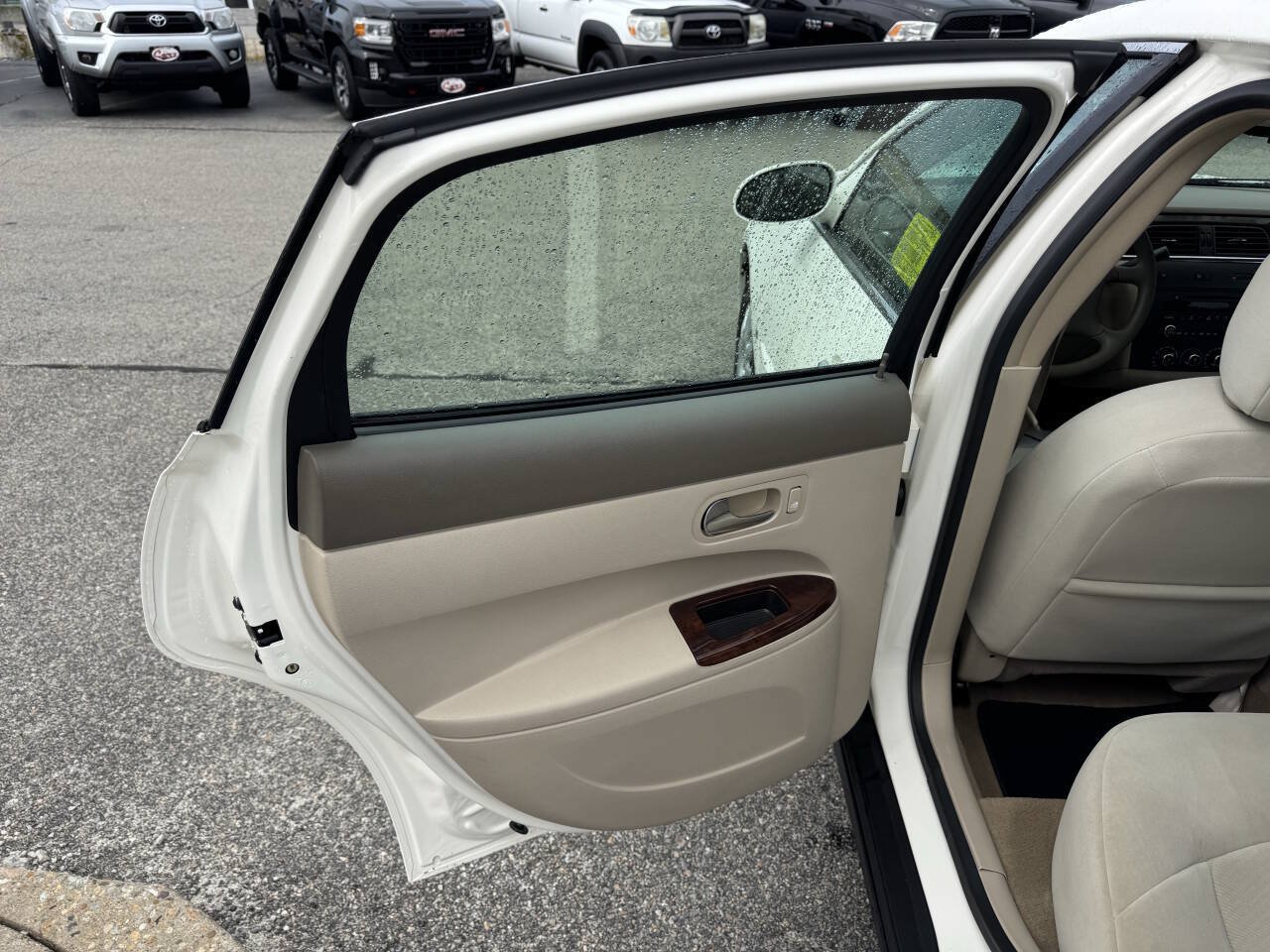 Used 2007 Buick LaCrosse CX FWD image 25