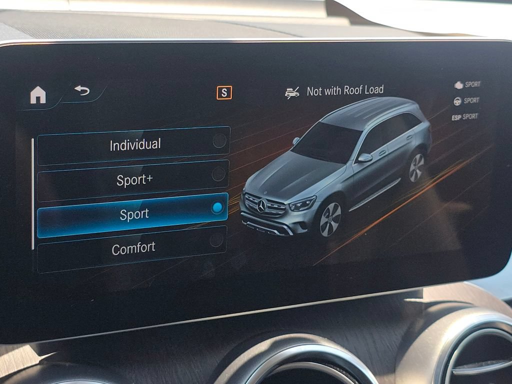 Used 2020 Mercedes-Benz GLC 300 4MATIC image 34