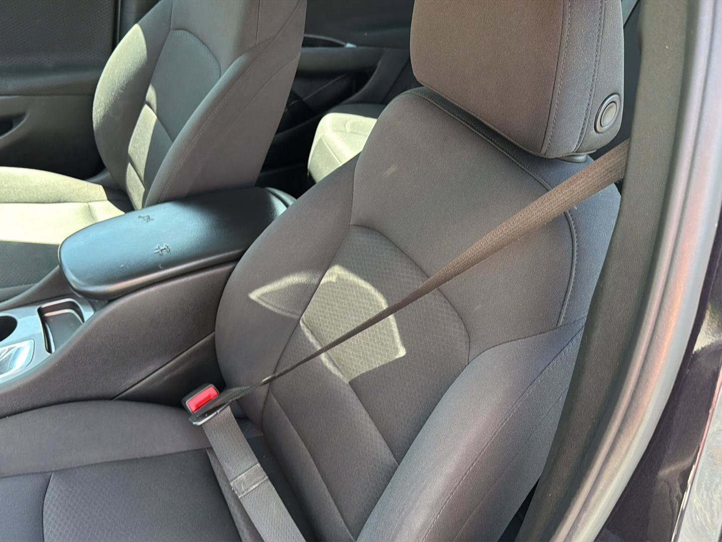Used 2022 Chevrolet Malibu LS FWD image 27