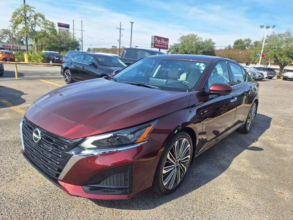 Used 2024 Nissan Altima 2.5 SL image 9
