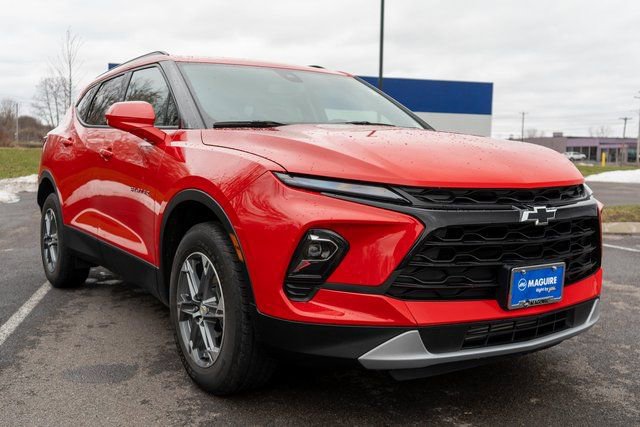 Used 2023 Chevrolet Blazer LT w/ Convenience Package image 4