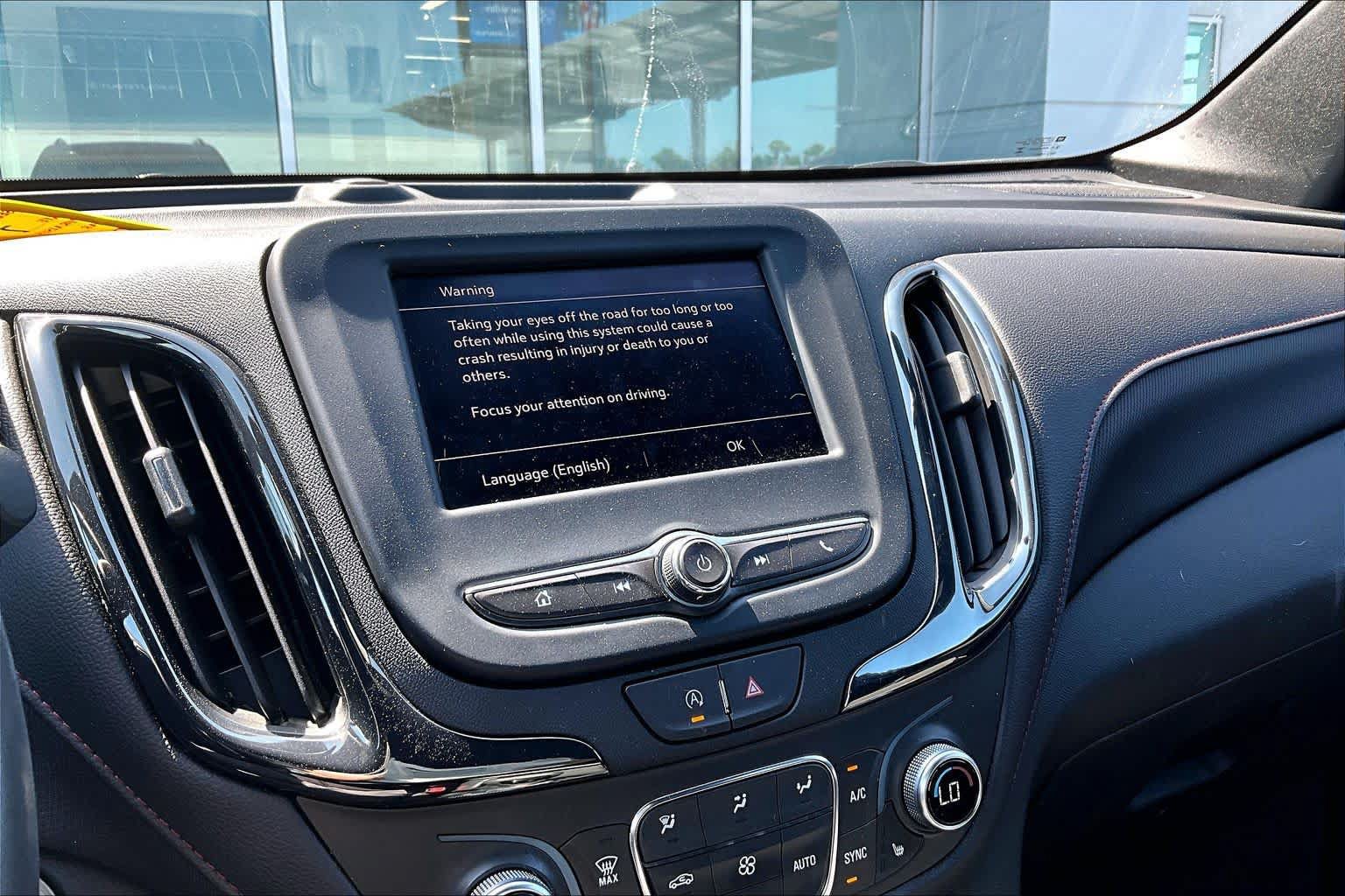 Used 2023 Chevrolet Equinox RS FWD image 35