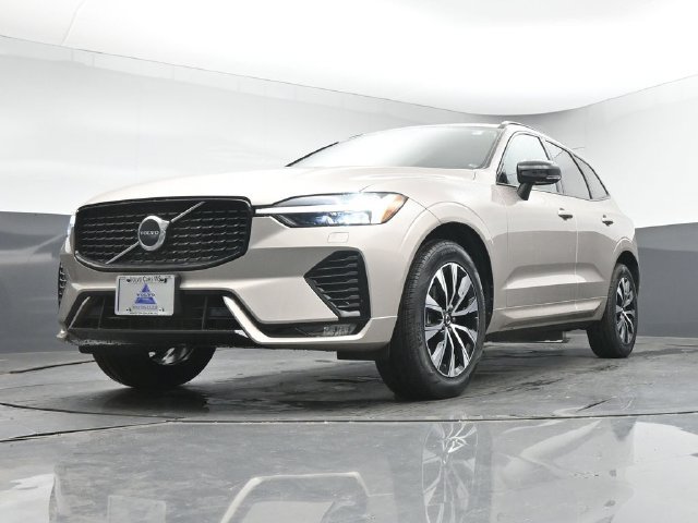 Used 2024 Volvo XC60 B5 Core w/ Climate Package AWD/4WD image 36