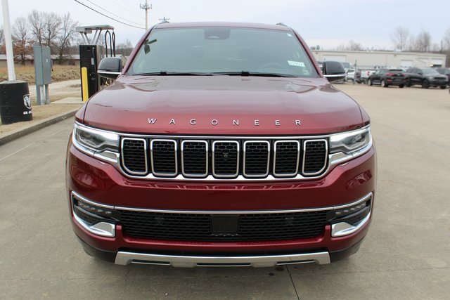 Used 2025 Jeep Wagoneer Series III w/ Premium Group I image 8
