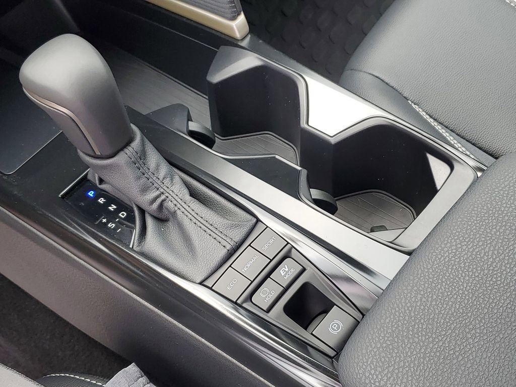 Used 2026 Toyota Camry SE w/ Convenience Package FWD image 22