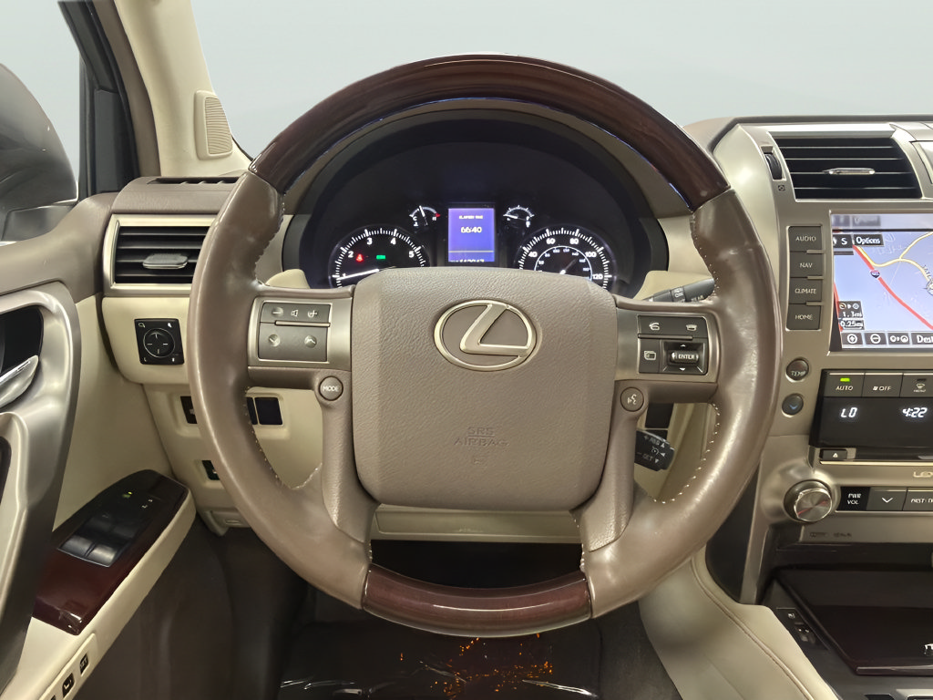 Used 2019 Lexus GX 460 Premium AWD/4WD image 18