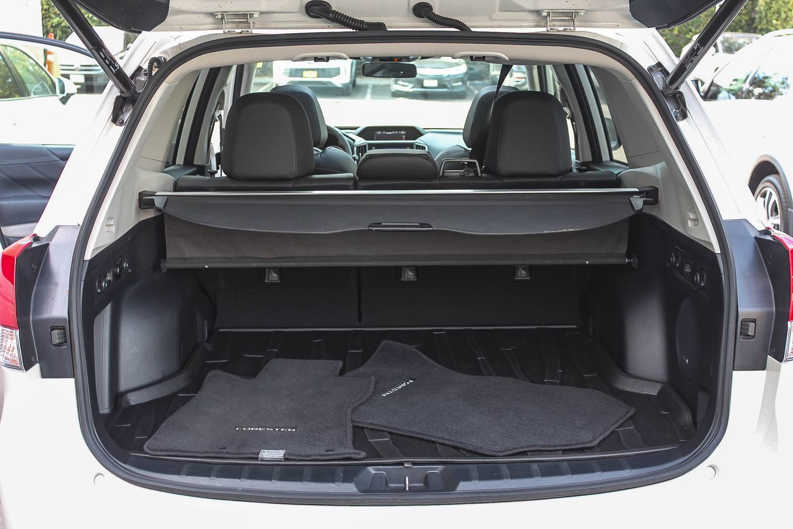 Used 2024 Subaru Forester Limited image 26