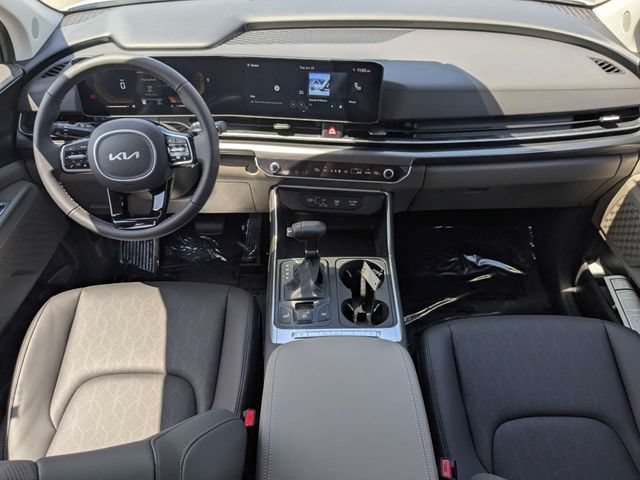 New 2026 Kia Carnival FWD image 15
