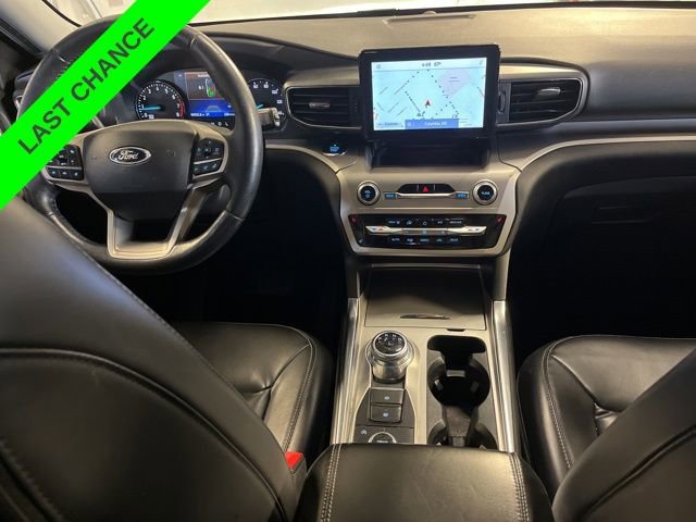 Used 2021 Ford Explorer XLT w/ Equipment Group 202A image 23