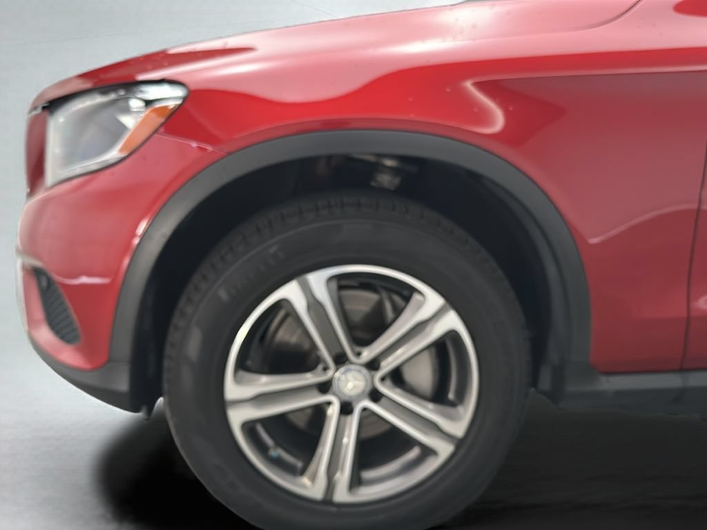 Used 2016 Mercedes-Benz GLC 300 4MATIC image 9