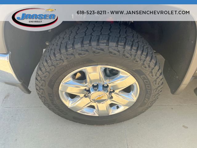 Used 2022 Chevrolet Silverado 2500 LTZ w/ LTZ Premium Package AWD/4WD image 32