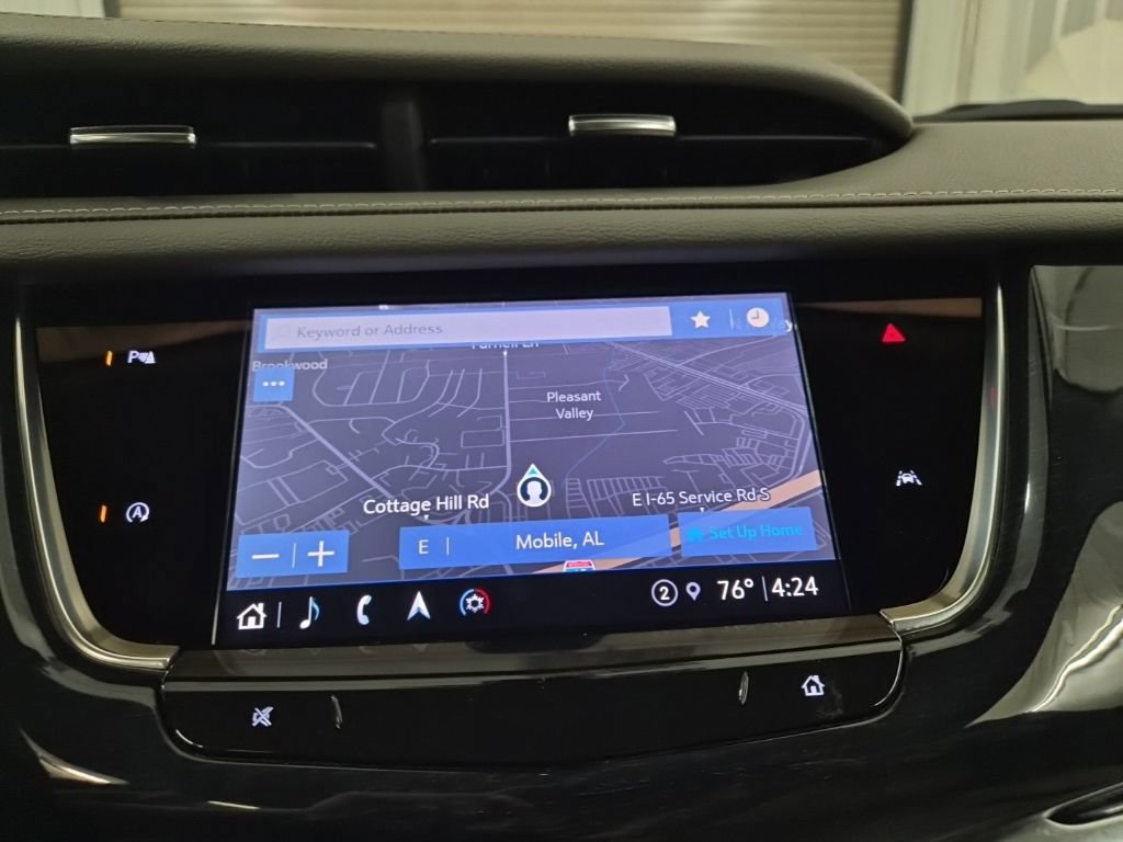 Certified 2025 Cadillac XT6 Premium Luxury image 31