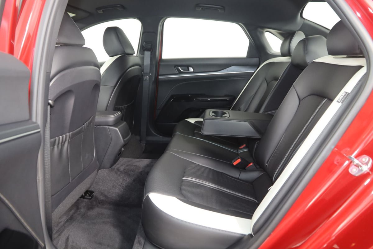 Used 2025 Kia K5 GT-Line AWD/4WD image 42