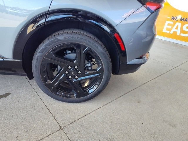 New 2025 Chevrolet Equinox EV RS image 14