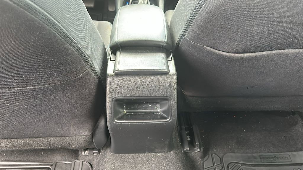 Used 2020 Toyota Corolla SE image 29
