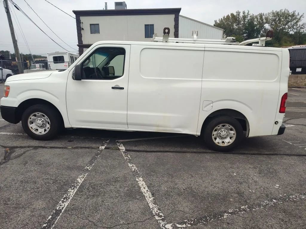 Used 2015 Nissan NV 1500 SV image 8
