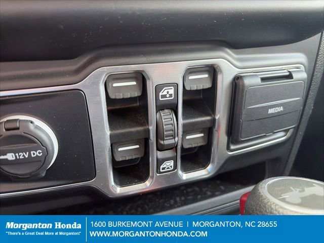 Used 2020 Jeep Wrangler Unlimited Sport S AWD/4WD image 23