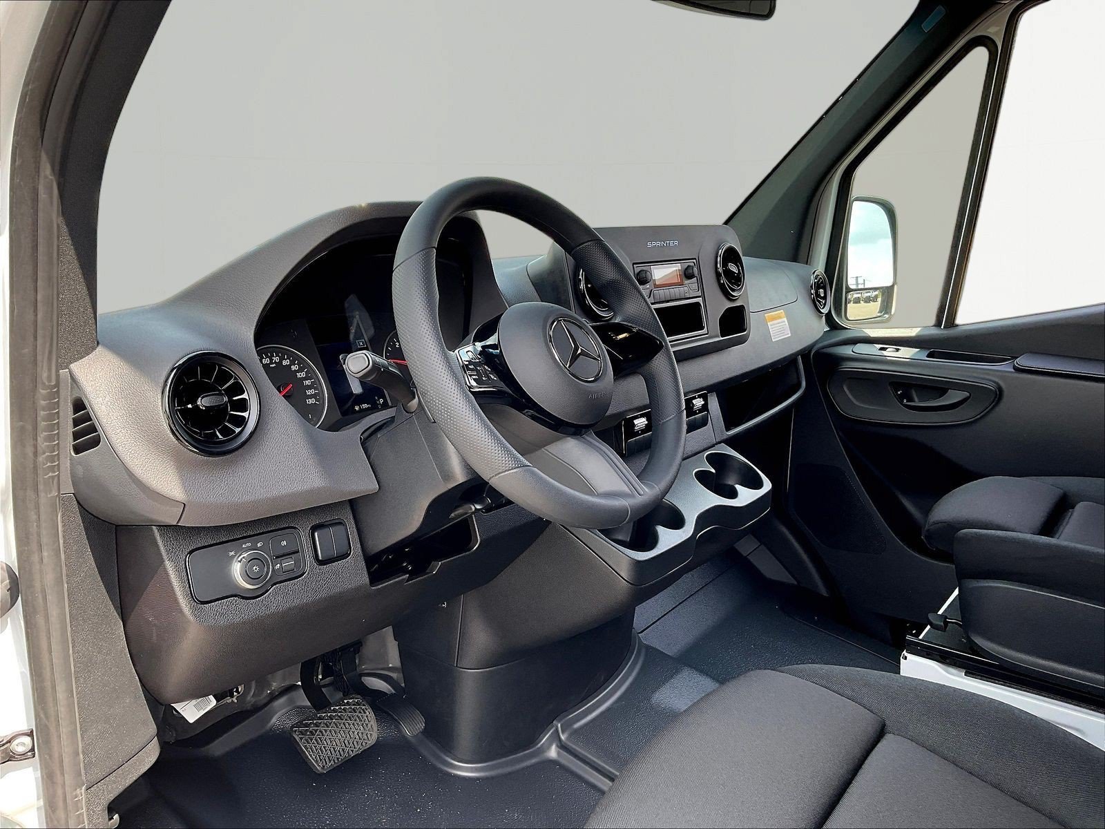 New 2026 Mercedes-Benz Sprinter 2500 image 15
