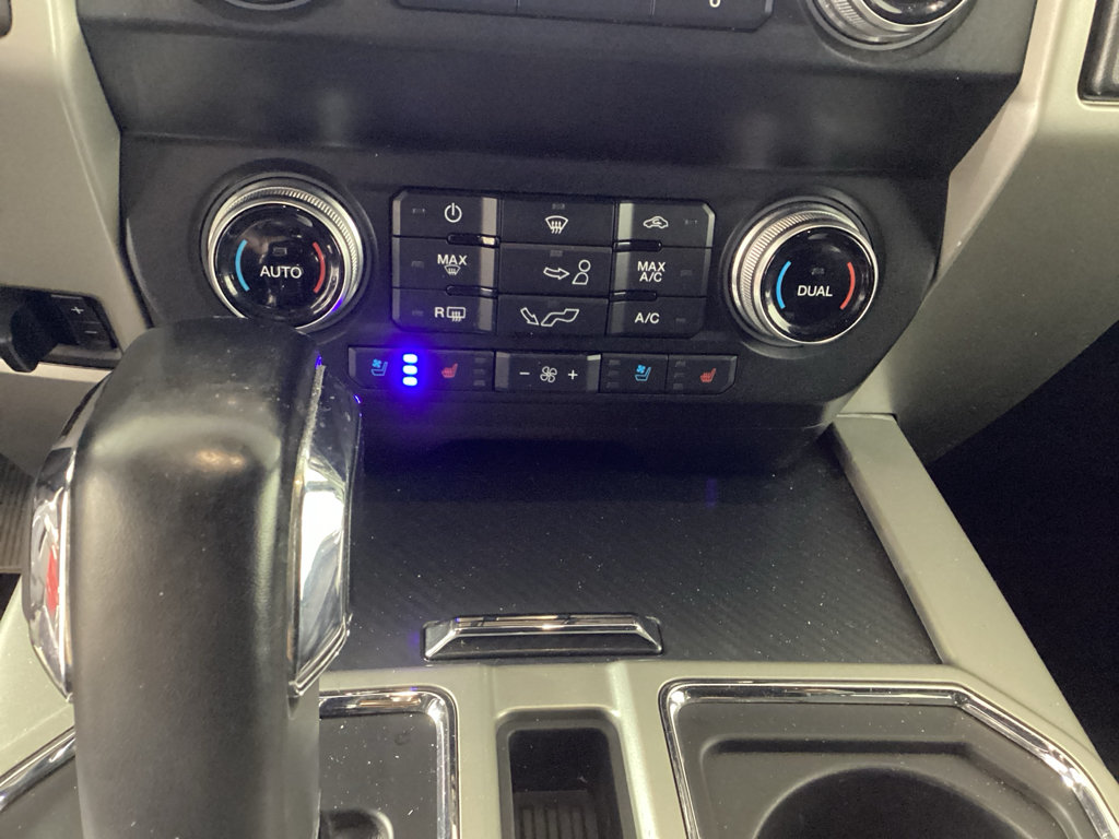 Used 2020 Ford F150 Lariat w/ Equipment Group 502A Luxury AWD/4WD image 25