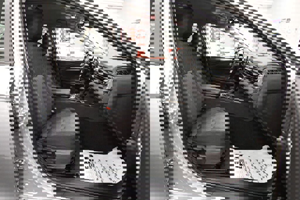 Certified 2025 Toyota Camry LE image 24