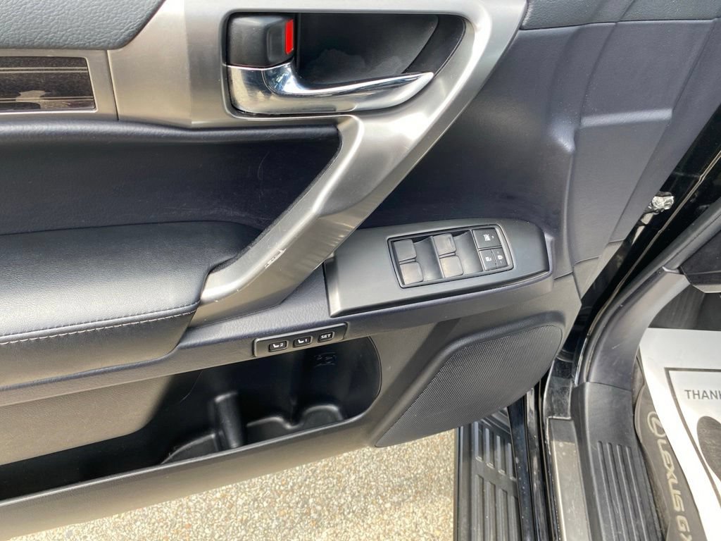 Used 2022 Lexus GX 460 Premium AWD/4WD image 11
